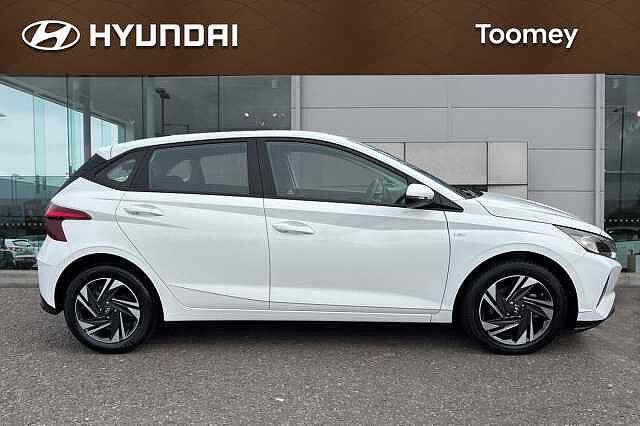 Hyundai I20 1.0 T Gdi Mhev Se Connect Hatchback 5dr Petrol Hybrid Dct Euro 6 (s/s) (100 Ps) Atlas White