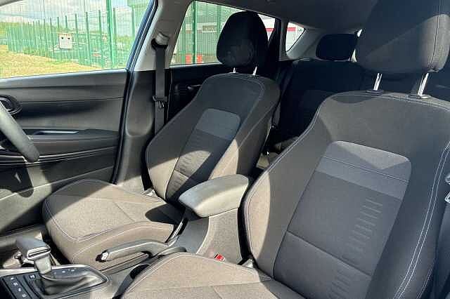 Hyundai BAYON 1.0 T Gdi Premium Suv 5dr Petrol Dct Euro 6 (s/s) (100 Ps) Blue