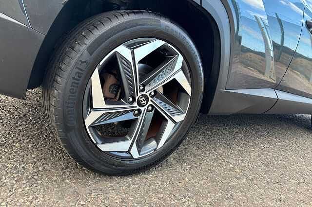 Hyundai TUCSON 1.6 H T Gdi Premium Suv 5dr Petrol Hybrid Auto Euro 6 (s/s) (230 Ps) Dark Knight Grey
