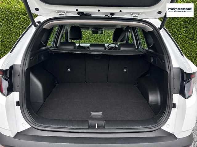 Hyundai TUCSON 1.6 h T-GDi Ultimate SUV 5dr Petrol Hybrid Auto Euro 6 (s/s) (230 ps) White