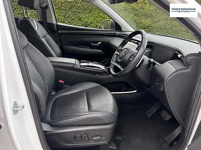 Hyundai TUCSON 1.6 h T-GDi Ultimate SUV 5dr Petrol Hybrid Auto Euro 6 (s/s) (230 ps) White