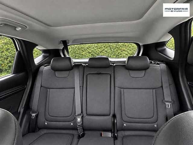 Hyundai TUCSON 1.6 h T-GDi Ultimate SUV 5dr Petrol Hybrid Auto Euro 6 (s/s) (230 ps) White