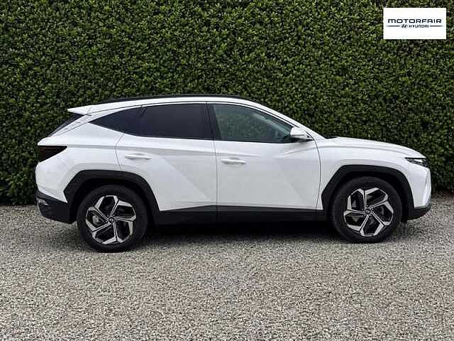 Hyundai TUCSON 1.6 h T-GDi Ultimate SUV 5dr Petrol Hybrid Auto Euro 6 (s/s) (230 ps) White