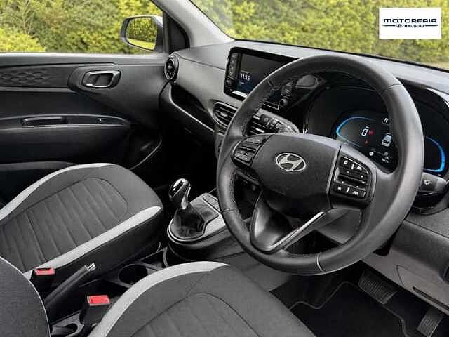 Hyundai I10 1.0 Advance Hatchback 5dr Petrol Auto Euro 6 (s/s) (63 ps) Blue