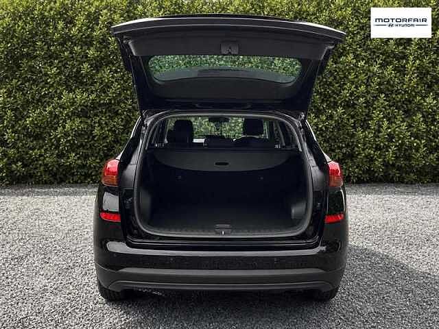 Hyundai TUCSON 1.6 GDi SE Nav SUV 5dr Petrol Manual Euro 6 (s/s) (132 ps) Black