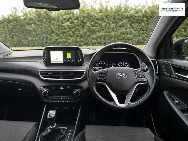 Hyundai TUCSON 1.6 GDi SE Nav SUV 5dr Petrol Manual Euro 6 (s/s) (132 ps) Black