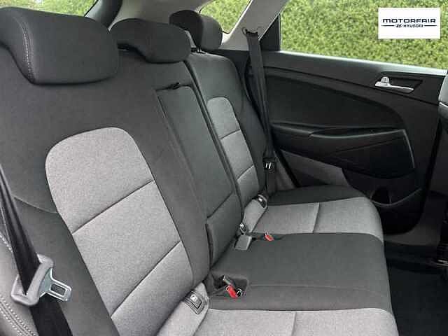 Hyundai TUCSON 1.6 GDi SE Nav SUV 5dr Petrol Manual Euro 6 (s/s) (132 ps) Black