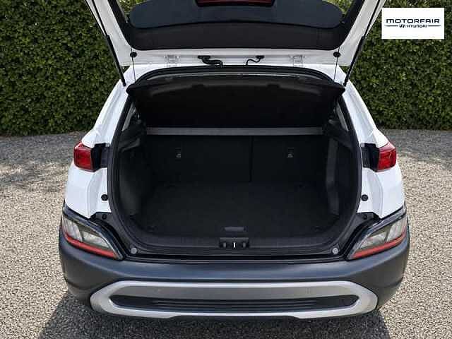 Hyundai KONA 1.0 T-GDi MHEV Premium SUV 5dr Petrol Hybrid Manual Euro 6 (s/s) (120 ps) White