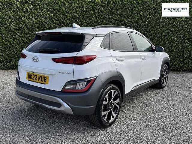 Hyundai KONA 1.0 T-GDi MHEV Premium SUV 5dr Petrol Hybrid Manual Euro 6 (s/s) (120 ps) White