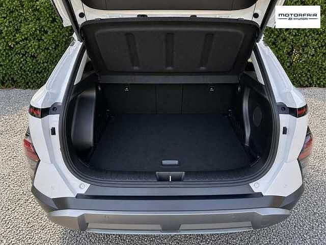 Hyundai KONA 1.6 h-GDi Ultimate SUV 5dr Petrol Hybrid DCT Euro 6 (s/s) (138 ps) White