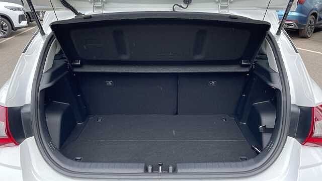 Hyundai i20 1.0 T-GDi Tech Line Hatchback 5dr Petrol Manual Euro 6 (s/s) (90 ps)