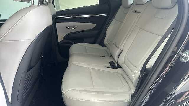 Hyundai TUCSON 1.6 T-GDi 13.8kWh Ultimate SUV 5dr Petrol Plug-in Hybrid Auto 4WD Euro 6 (s/s) ( Black