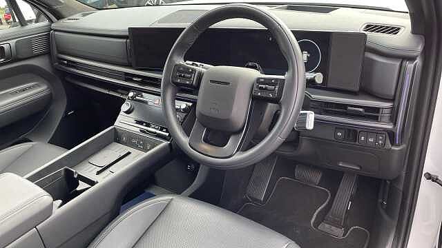 Hyundai SANTA FE 1.6T Calligraphy SUV 5dr Petrol Hybrid Auto Euro 6 (s/s) (7Seat) (239 ps) Creamy White