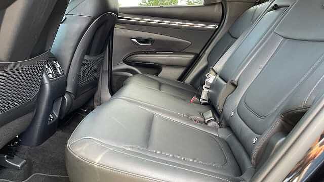 Hyundai TUCSON 1.6 T-GDi MHEV Ultimate SUV 5dr Petrol Hybrid DCT 4WD Euro 6 (s/s) (180 ps) Black