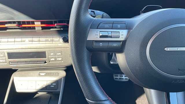 Hyundai KONA 65.4kWh N Line S SUV 5dr Electric Auto (218 ps) Black