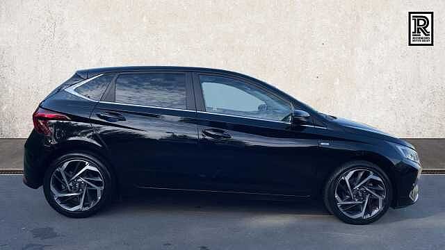 Hyundai I20 1.0 T-GDi MHEV Premium Hatchback 5dr Petrol Hybrid DCT Euro 6 (s/s) (100 ps) Black