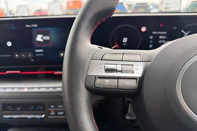 Hyundai Kona 65.4kwh N Line Suv 5dr Electric Auto (218 Ps)