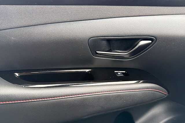 Hyundai TUCSON 1.6 H T Gdi N Line Suv 5dr Petrol Hybrid Auto Euro 6 (s/s) (230 Ps) Dark Knight Grey