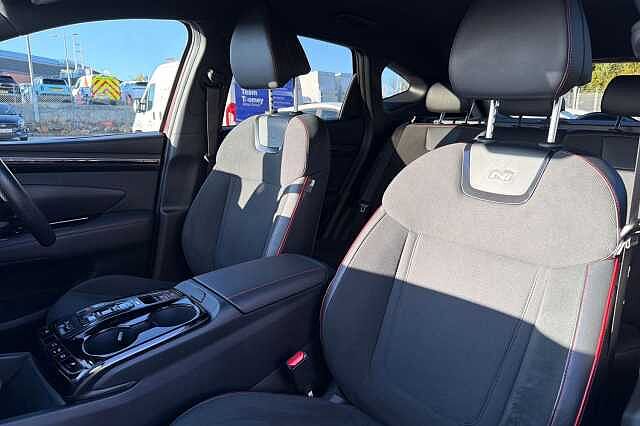 Hyundai TUCSON 1.6 H T Gdi N Line Suv 5dr Petrol Hybrid Auto Euro 6 (s/s) (230 Ps) Engine Red