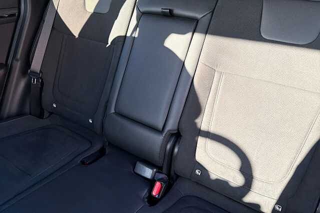 Hyundai TUCSON 1.6 H T Gdi N Line Suv 5dr Petrol Hybrid Auto Euro 6 (s/s) (230 Ps) Engine Red