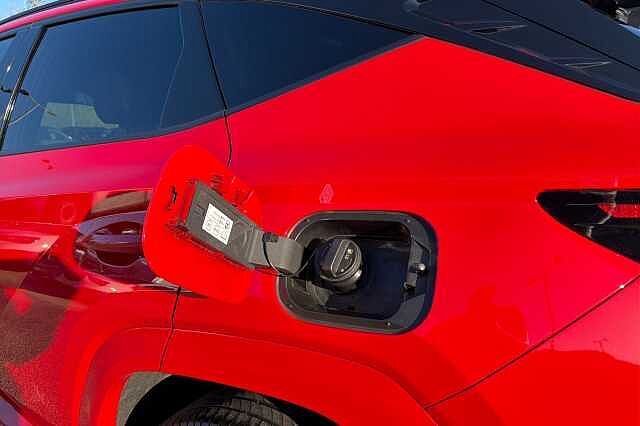 Hyundai TUCSON 1.6 H T Gdi N Line Suv 5dr Petrol Hybrid Auto Euro 6 (s/s) (230 Ps) Engine Red