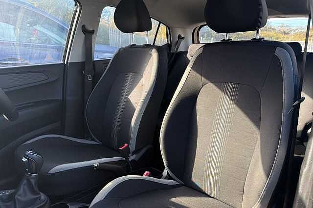 Hyundai I10 1.0 Advance Hatchback 5dr Petrol Auto Euro 6 (s/s) (67 Ps) Phantom Black