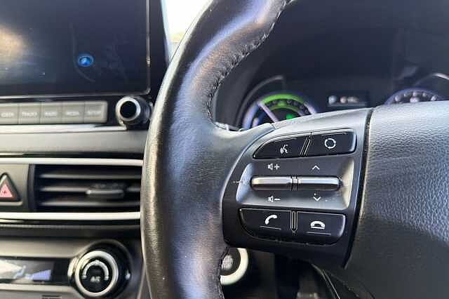 Hyundai KONA 1.6 H Gdi Premium Se Suv 5dr Petrol Hybrid Dct Euro 6 (s/s) (141 Ps) Galactic Grey