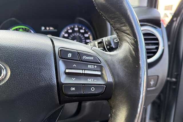 Hyundai KONA 1.6 H Gdi Premium Se Suv 5dr Petrol Hybrid Dct Euro 6 (s/s) (141 Ps) Galactic Grey