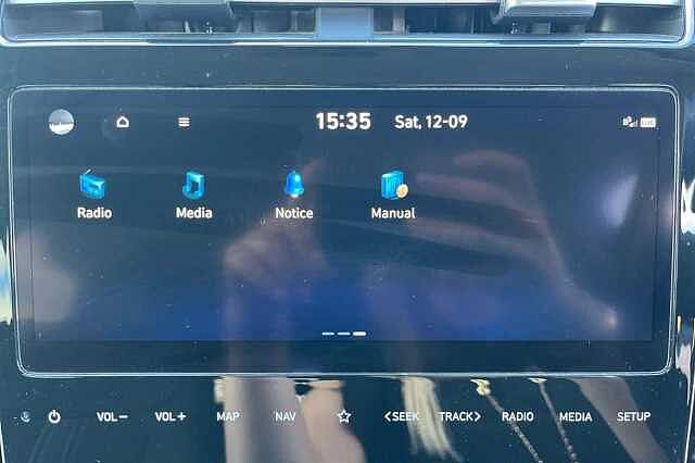 Hyundai TUCSON 1.6 h T-GDi Premium SUV 5dr Petrol Hybrid Auto Euro 6 (s/s) (230 ps) Abyss Black