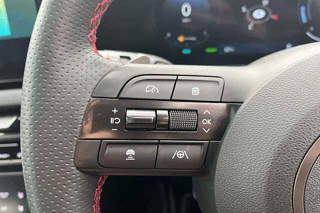 Hyundai TUCSON 1.6 T-GDi N Line S SUV 5dr Petrol Hybrid Auto Euro 6 (s/s) (215 ps) Abyss Black