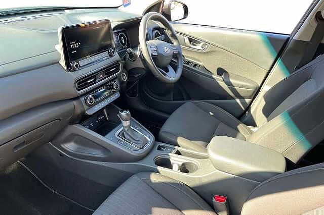 Hyundai KONA 1.6 h-GDi Premium SUV 5dr Petrol Hybrid DCT Euro 6 (s/s) (141 ps) GALACTIC GREY