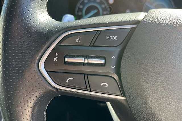 Hyundai SANTA FE 1.6 T-GDi 13.8kWh Ultimate SUV 5dr Petrol Plug-in Hybrid Auto 4WD Euro 6 (s/s) ( TYPHOON SILVER