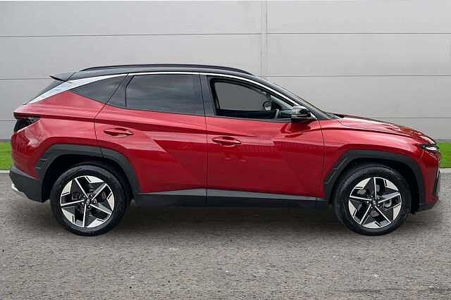 Hyundai TUCSON 1.6 T-GDi Premium SUV 5dr Petrol Manual Euro 6 (s/s) (160 ps) ENGINE RED