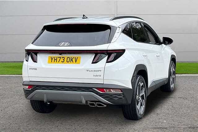Hyundai TUCSON 1.6 h T-GDi Premium SUV 5dr Petrol Hybrid Auto Euro 6 (s/s) (230 ps) White
