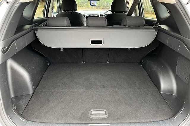 Hyundai TUCSON 1.6 h T-GDi Premium SUV 5dr Petrol Hybrid Auto Euro 6 (s/s) (230 ps) White