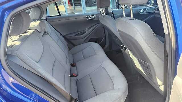 Hyundai Ioniq 1.6 GDi Plug-in Hybrid Premium 5dr DCT