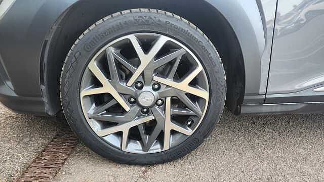 Hyundai KONA 1.6 GDi Hybrid Premium 5dr DCT Grey