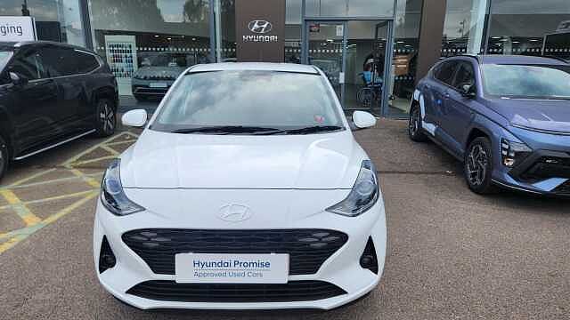 Hyundai I10 1.2 [79] Premium 5dr [Nav] Atlas White