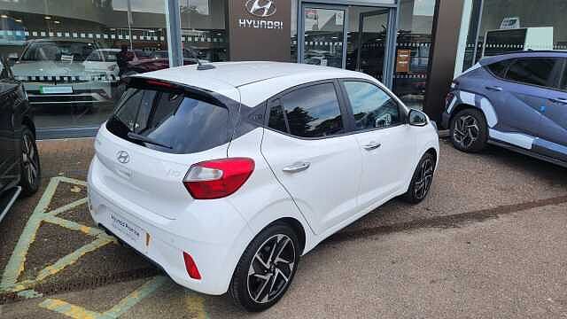 Hyundai I10 1.2 [79] Premium 5dr [Nav] Atlas White
