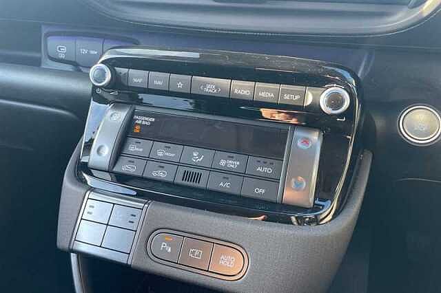 Hyundai INSTER Long Range 49kWh 02 SUV 5dr Electric Auto (115 ps) Black