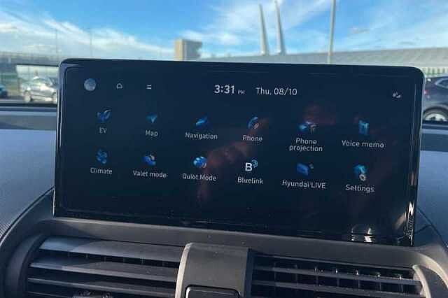 Hyundai INSTER Long Range 49kWh 02 SUV 5dr Electric Auto (115 ps) Black