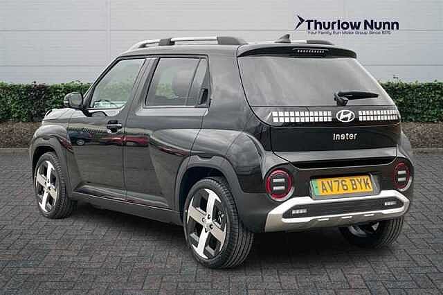 Hyundai INSTER Long Range 49kWh 02 SUV 5dr Electric Auto (115 ps) Abyss Black