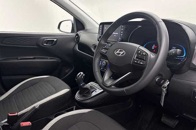 Hyundai i10 1.0 [63] Advance 5dr Auto [Nav]