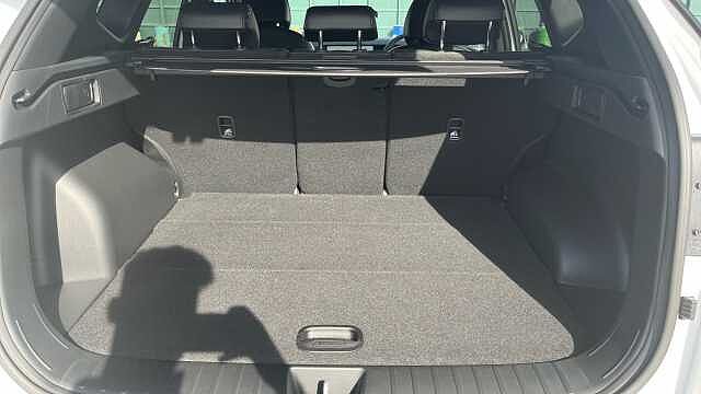 Hyundai TUCSON 1.6T Hybrid N Line 5dr Auto White