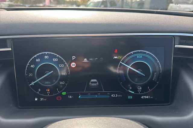 Hyundai TUCSON 1.6 TGDi Hybrid 230 Ultimate 5dr 2WD Auto White