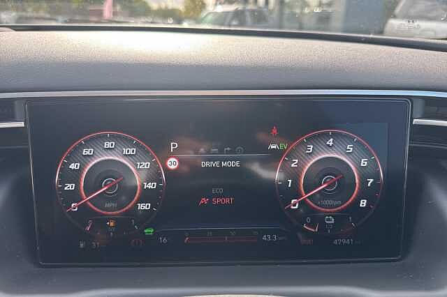 Hyundai TUCSON 1.6 TGDi Hybrid 230 Ultimate 5dr 2WD Auto White