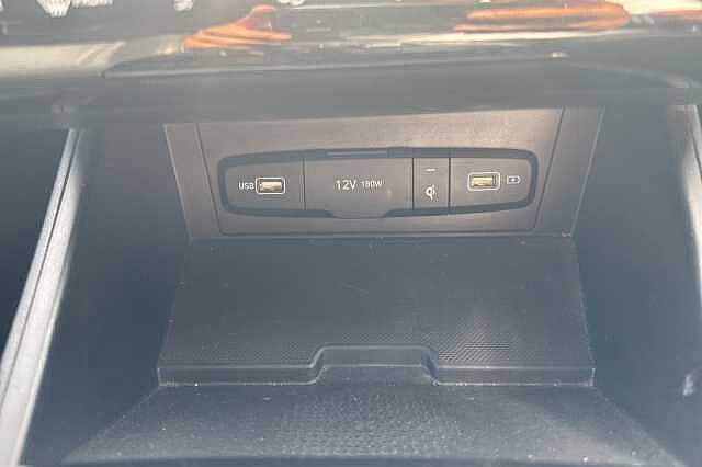 Hyundai TUCSON 1.6 TGDi Hybrid 230 Ultimate 5dr 2WD Auto White