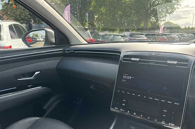 Hyundai TUCSON 1.6 TGDi Hybrid 230 Ultimate 5dr 2WD Auto White