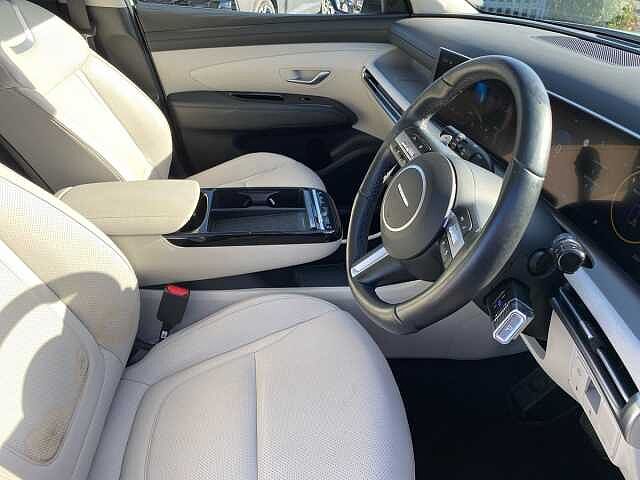 Hyundai TUCSON 1.6 T-GDi 13.8kWh Ultimate SUV 5dr Petrol Plug-in Hybrid Auto 4WD Euro 6 (s/s) ( White