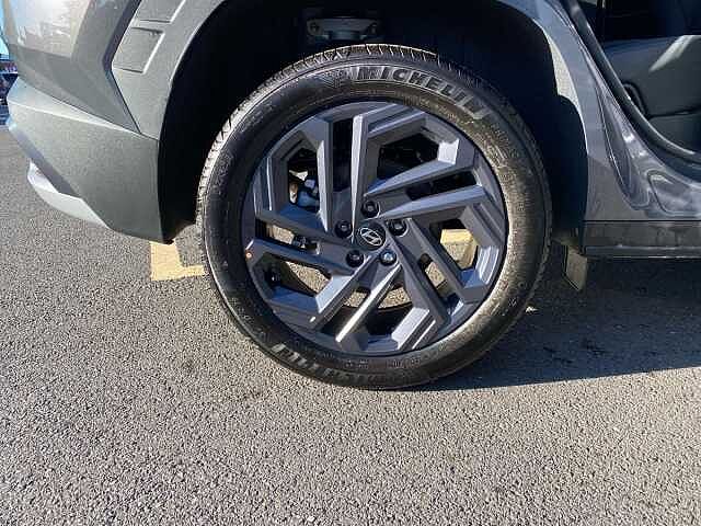 Hyundai TUCSON 1.6T Hybrid Black Line SUV 5dr Petrol Hybrid Auto Euro 6 (s/s) (239 ps) Grey